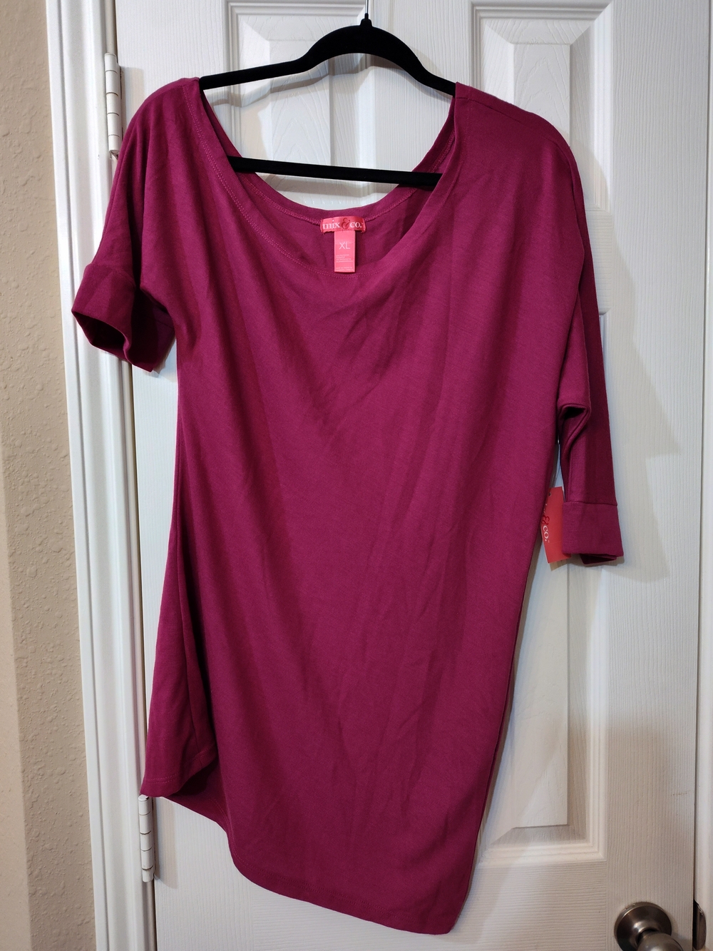 Magenta Short-Sleeve Tunic Top